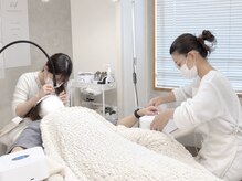 レフビューティー(Ref beauty)の雰囲気（同時施術◎まつげとネイルを同時に「時短」でご提供可能♪）