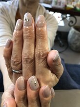 ジュニパーベリー(JUNIPER BERRY)/お客様ネイル