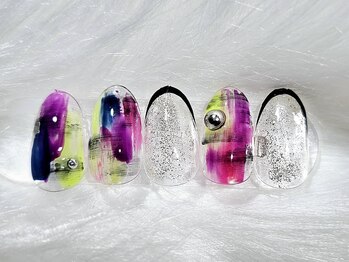 イング(+ Ing)/ニュアンスネイル