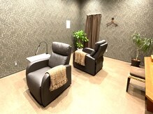 ネイルアンドアイラッシュ ルクソー シーホーク店(Nail&Eyelash LUXUEUX.)