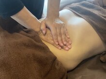 リーラ(Leela)/【女性】腸もみ