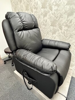 ビューティーアイラッシュ 柏高島屋店/お店内観【リクライニング完備】