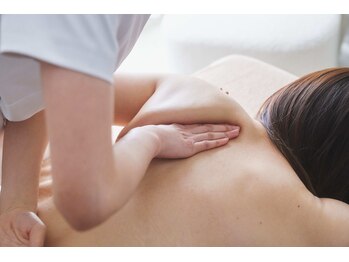 モア 恵比寿(MORE.)/強圧リンパマッサージ