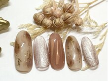 アイラッシュトウキョウドットライズ エキニア横浜店(TOKYO.RISE)/オトナカジュアルネイル