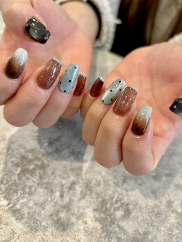 nail salon Liengeの写真/<上質な空間と技術>忙しい大人女性のためのこだわりサロン。落ち着いた店内でワンランク上のネイル体験を