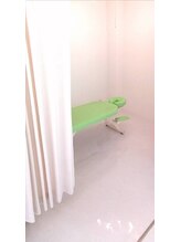 カラダレスキュー 国分寺店/全ベットがカーテンで個室仕様！