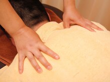 夏整体院/整体 背中ケア