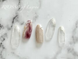 キラキラニュアンスネイル