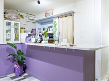 ウル(ULU)の雰囲気（ラベンダーカラーをイメージした癒しの空間♪）