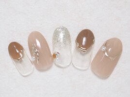 ベージュ ニュアンスネイル