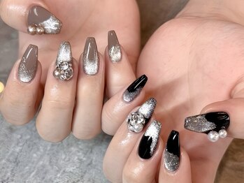 シシュ 京都店(SyiSyu)/変形フレンチネイル