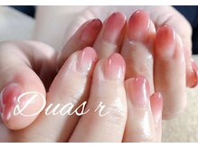 デュアスアール チャンドラ(DuasR chandra)/グラデーションネイル