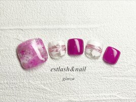 フットパープルマーブルネイル