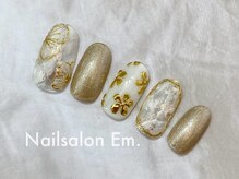 エン(Em.)の雰囲気（季節に合わせてデザインご用意しています。ご相談ください。）