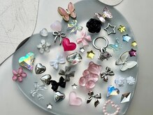 パディネイルズ(PADDY NAILS)の雰囲気（パーツの品揃えは名古屋トップクラス！希望パーツの取り寄せも可）