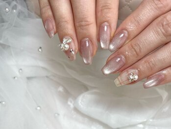 エトワール バイ ミミ 川西駅前店(e'toile by mimi)の写真/【パラジェル×フィルイン】お爪が薄い方、持ちが悪い方にオススメ♪丁寧なケアで美しさが長く続く…☆