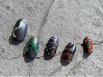 カーティシーネイルズ(curtisii NAILS)/