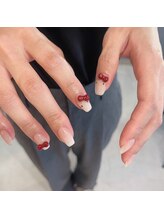 チェミールエテ(CHEMIR.ete)/キティちゃんネイル