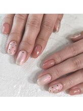 ラウ(Lau)/ハートネイル¥５５００