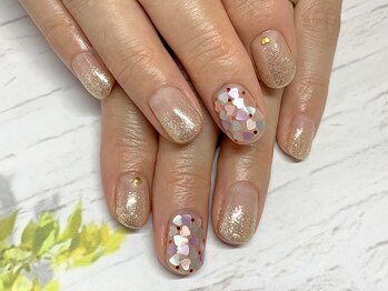 ア ネイル(A nail)/