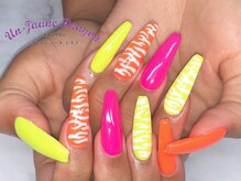 アン ジョーヌドラゴ/【ロングネイル】ネオンネイル