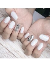 ネイルコーボー ムー(nail×covo=Mu.)/one color＋stone☆