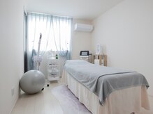 レクラ バイ ドクターエイチ(L'ECLAT by Doctor.H)の雰囲気（施術室）