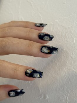 エム ネイル(emu nail)/ニュアンスフラワーアート