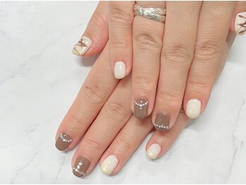 ネイルズ アヴァンティ(Nails Avanti)/ケア付定額デザインジェル¥9900