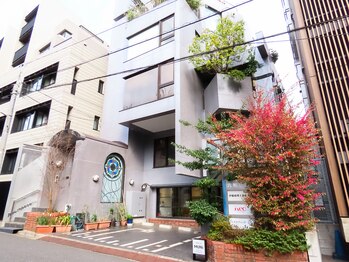 骨格リメイク バイ ムニ 恵比寿(骨格ReメイクbyMUNi)/MUNi恵比寿店［外観］