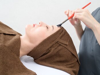 スキンラボ 新宿(SKIN LAB)の写真/【美容医療提携サロン】くすみ・美白ケアをしたい方にはララピール×エレクトロポレーションがオススメ♪