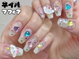 ゴテゴテ宝石ネイル