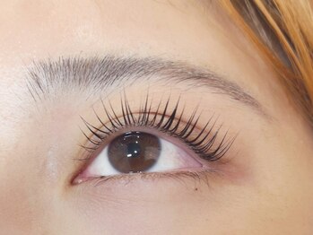 フィアラ 京都二条店(Fiara)/パリジェンヌ