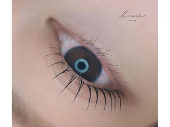 ブローチ(BRooCH)