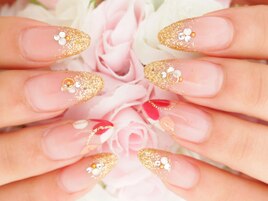 キラキラジェルネイル