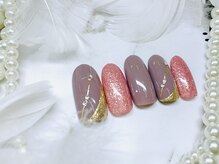 ルミエ(Lumie)/くすみベージュネイル