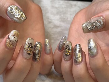 リッシュ(RICHE)/お正月☆辰ネイル