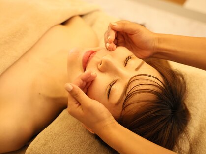 セイナ(Seina)の写真