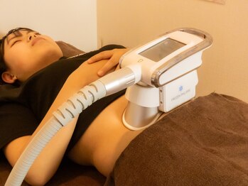 アスプリールの写真/【岡山希少◇最新冷却マシン導入◇】気になる二の腕ハミ肉を撃退★お気軽にご相談下さい!