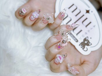 ミュウミュウ(miumiu)/冬×大人可愛いネイル