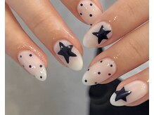 エル(Elle.)/星ネイル