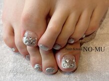 ノーム ネイル(NO-MU)/キラキラストーン