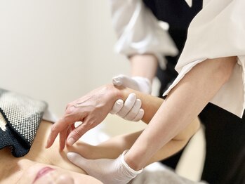 アンドエム(&M)/肩こりや肩の可動域を改善◎