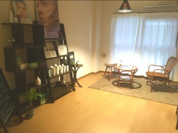 レン(REN)/受付等待合室