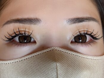 ナナ 福岡(NANA)/フラットラッシュ140本