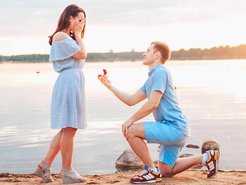 バストラボ 仙台店の写真/短期集中でバストUP☆姿勢が変わり下半身までスッキリ！婚活成功のカギは顔ではなく、全身のバランス！