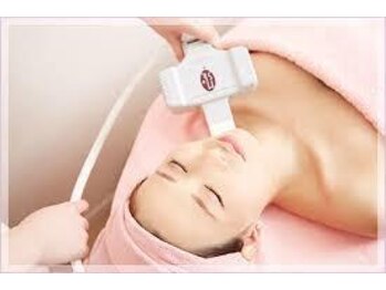 素肌美人/人気のお顔脱毛エステ