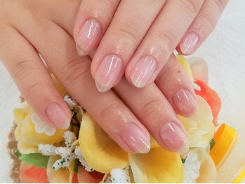 ネイルサロン アミティエ(Nail Salon Amitie)の写真/普段ネイルが出来ない方も綺麗が楽しめ美爪育成&素足綺麗が叶う♪健康的な爪を知るからこそメニュ-も豊富◎