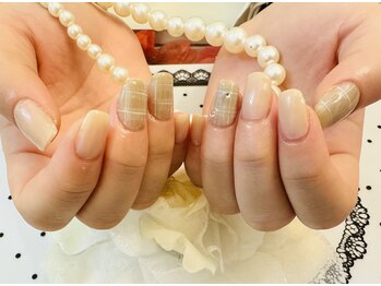 ルシア(LUCIA)/チェックネイル　手書き