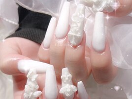 ホワイト×天使ネイル